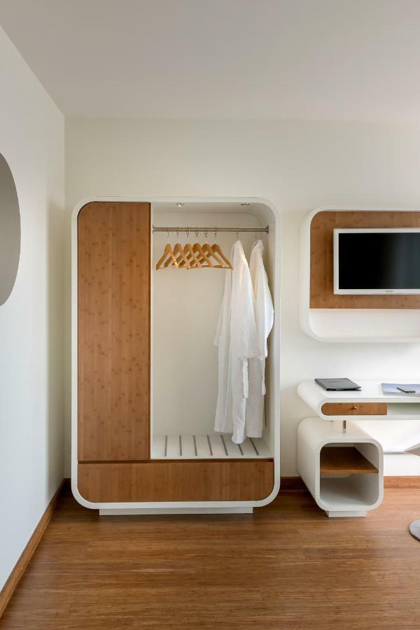 T-Suite Hotel Riccione Esterno foto